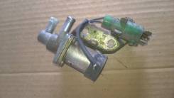 Клапан вакуумный. Toyota: Corona, Cresta, Highlander, Carina, Vista, Celica, Land Cruiser Prado, Mark II, Camry, Chaser Двигатели: 1SLU, 1SU