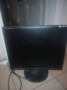LG. 19" (48 см), технология LCD (ЖК)