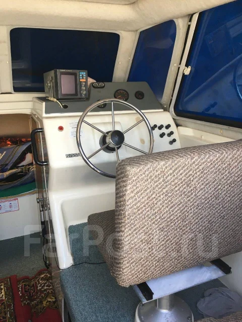 Nissan. 1991 ���, ����� 7��., ��������� ���������, 175��.�., ������ ����