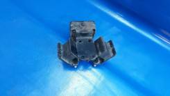Подушка коробки передач. Toyota Cresta, JZX100, JZX101 Toyota Mark II, JZX100, JZX101 Toyota Chaser, JZX101, JZX100 Двигатели: 2JZGE, 1JZGE