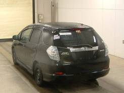 Honda Fit Shuttle. автомат, передний, бензин, б/п, нет птс. Под заказ