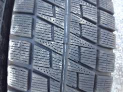 Bridgestone Blizzak Revo2. Всесезонные, 2006 год, износ: 10%, 2 шт