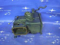 Корпус моторчика печки. Subaru Legacy B4, BE9, BEE, BE5 Subaru Legacy, BHE, BEE, BH5, BE5, BH9, BE9 Двигатели: EZ30D, EJ204, EJ202, EJ25, EZ30, EJ20...