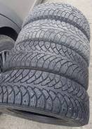 Nokian. Всесезонные, 2010 год, износ: 40%, 2 шт