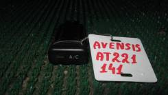 Кнопка Toyota Avensis