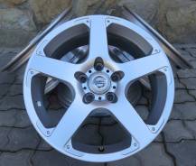 Nissan. 7.0x17, 5x114.30, ET45, ЦО 66,1 мм.