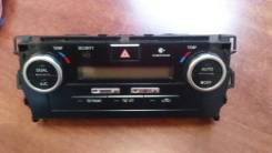 Блок управления климат-контролем. Toyota Camry, AVV50
