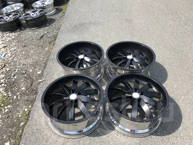 Zeus Line. 8.5/9.5x19", 5x114.3, ET35/38 ����