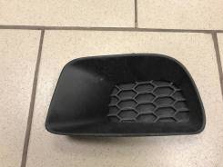 Заглушка бампера. Toyota XA, NCP61 Toyota ist, NCP65, NCP60 Toyota Scion, NCP61 Двигатели: 1NZFE, 2NZFE
