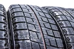 Bridgestone Blizzak Revo2. Всесезонные, износ: 10%, 4 шт