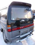 Спойлер на заднее стекло. Mitsubishi Delica