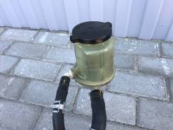 Бачок гидроусилителя руля. Toyota: Hilux Surf, 4Runner, GX470, Land Cruiser Prado, FJ Cruiser Двигатели: 1GRFE, 2UZFE
