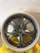 4 Racing. 7.0x17, 5x114.30, ET45