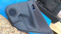 Обшивка двери. Toyota Corolla Spacio, ZZE122N, NZE121, ZZE124, ZZE124N, ZZE122, NZE121N