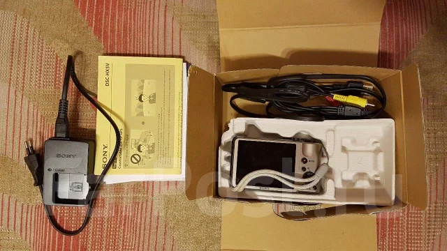 Sony Cyber-shot DSC-HX5V. 10 - 14.9 ��, ���: 10� ����