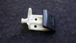 Ручка открывания капота. Toyota: RAV4, Windom, Scepter, Vista, Celica, Camry, Corona, Supra, Caldina, Carina E, Corona Exiv, Carina ED, Starlet Lexus...