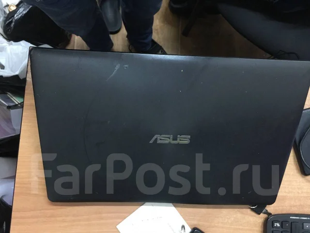 Asus X550CC. 15", 1,8����, ��� 512 ��, ���� 500���, WiFi: 1, Bluetooth: 1 ����