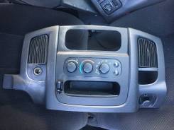 Кронштейн климат-контроля. Dodge Ram