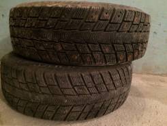 Michelin IVALO 2. Зимние, шипованные, износ: 30%, 2 шт
