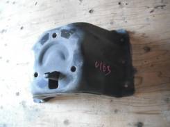 Крепление запасного колеса. Mitsubishi Pajero, V21W, V23W, V24WG, V25C, V25W, V26WG, V43W, V44WG, V45W, V46WG, V47WG Mitsubishi Montero, V43W, V45W Дв...