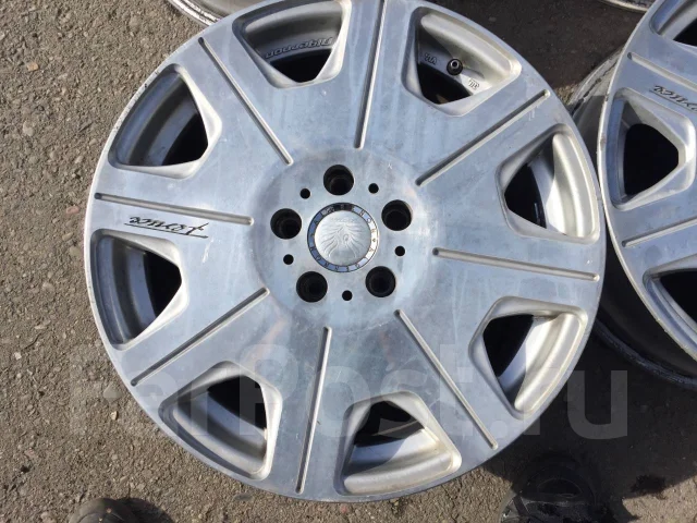 Zenetti Venice. 7.0x18", 5x114.3, ET48 ����