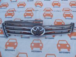 Решётка радиатора Toyota RAV4