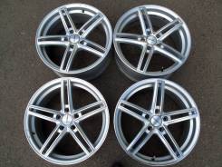Vossen. 8.0x18, 5x114.30, ET35