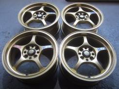 RAYS Gram Lights. 6.5x15, 4x100.00, ET38, ЦО 64,0 мм.
