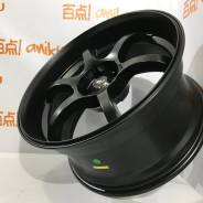 Advan Racing RG-D. 9.5x19, 5x114.30, ET20, ЦО 67,1 мм.
