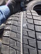 Bridgestone Blizzak Revo2. Зимние, без шипов, 2012 год, износ: 10%, 2 шт. Под заказ
