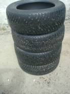 Nokian Hakkapeliitta 8. Зимние, шипованные, износ: 30%, 4 шт