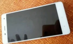 Xiaomi Mi4. �/�