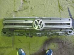 Решетка радиатора. Volkswagen Tiguan