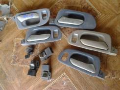 Ручка двери внутренняя. Honda Odyssey, RA6, RA7