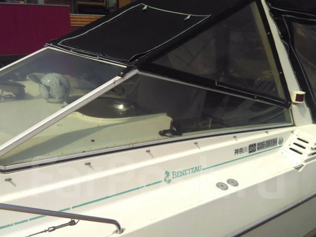 Beneteau. ����� 8,6��., ��������� ������������, ������ ����
