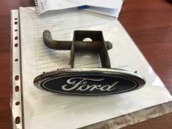 Заглушку в фаркоп с логотипом FORD