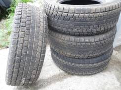 Hankook DynaPro i*cept RW08. Зимние, без шипов, 2014 год, износ: 60%, 4 шт