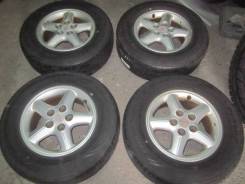 Nissan. 6.5x15, 5x114.30, ET40, ЦО 66,1 мм.