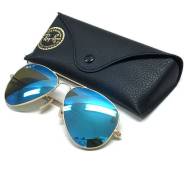 Очки Ray-Ban.