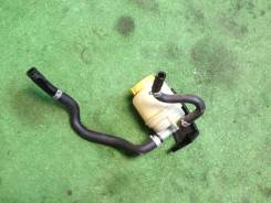 Бачок гидроусилителя руля. Subaru Legacy Lancaster, BH9 Subaru Legacy, BHC, BES, BH5, BE5, BH9, BE9 Subaru Impreza, GGC, GGA, GD9, GG9, GD3, GD2, GG3...