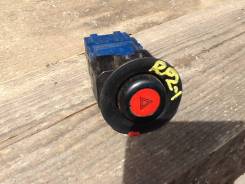 Кнопка включения аварийной сигнализации. Honda Stepwgn, RF1, RF2