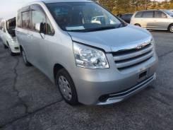 Toyota Noah. ZRR70, 3 ZR FE