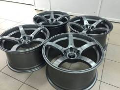 BMW. 9.5x18, 5x114.30, ET28, ЦО 73,1 мм.