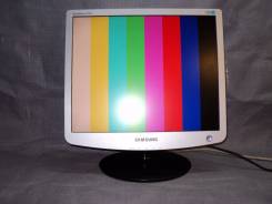 Samsung. 17" (43 см), технология LCD (ЖК)