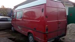 Mercedes-Benz 208D. Продается Фургон Mersedes-Benz, 2 000 куб. см., 1 000 кг.