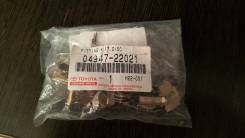 Зажим тормозной колодки. Toyota: Cresta, Crown, Crown Majesta, Mark II, Chaser Двигатели: 4SFE, 1GFE, 2LTE, 1GGPE