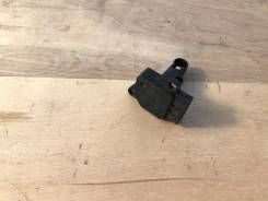 Датчик расхода воздуха. Toyota: Windom, Succeed, Celsior, Vitz, Tarago, bB, Hilux Surf, Celica, Avensis, ist, Land Cruiser Prado, Sienna, Funcargo, Pi...