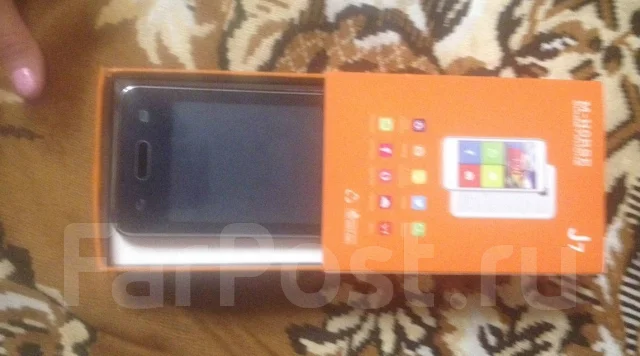 Samsung Galaxy J7. �/� ����