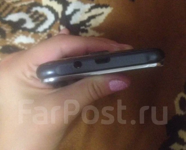 Samsung Galaxy J7. �/� ����