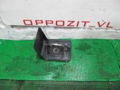 Крепление аккумулятора. Subaru Legacy, BHE, BH5, BE5, BEE, BH9, BE9 Двигатели: EJ206, EJ208
